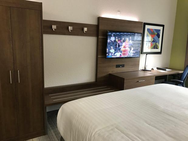 Images Holiday Inn Express Naples South - I-75 by IHG