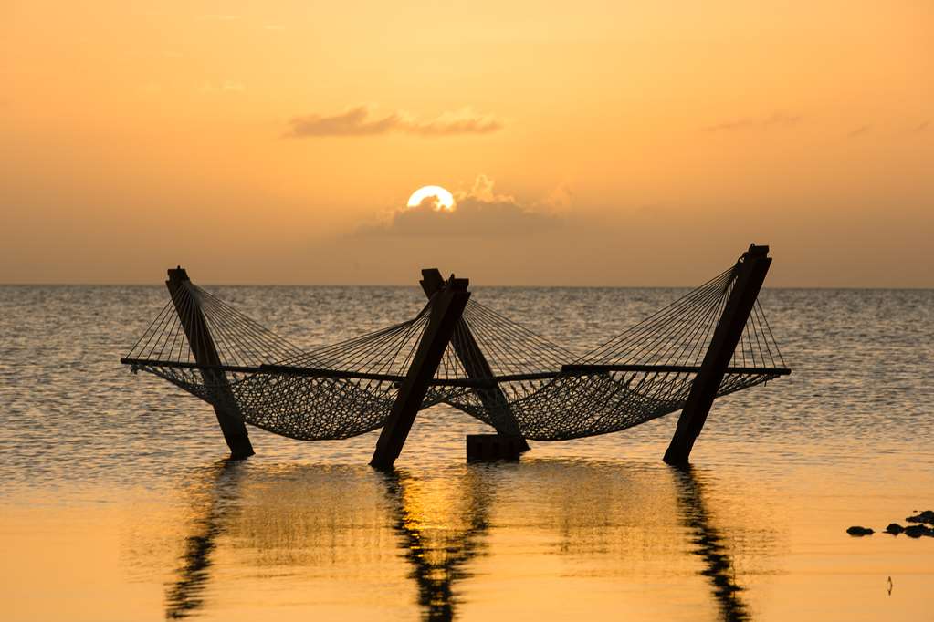Mahogany Bay Resort & Beach Club, Curio Collection by Hilton