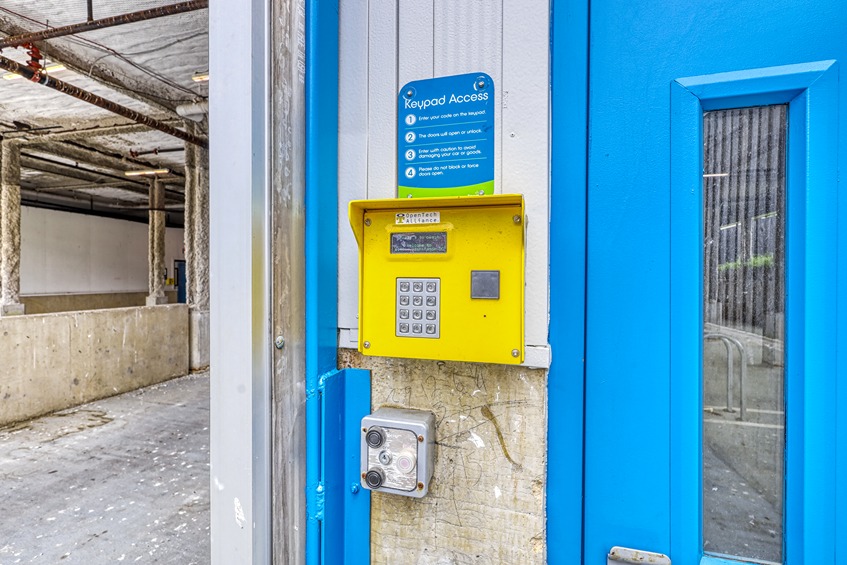 SmartStop Self Storage Washington DC 1401 22nd St SE secure key pad
