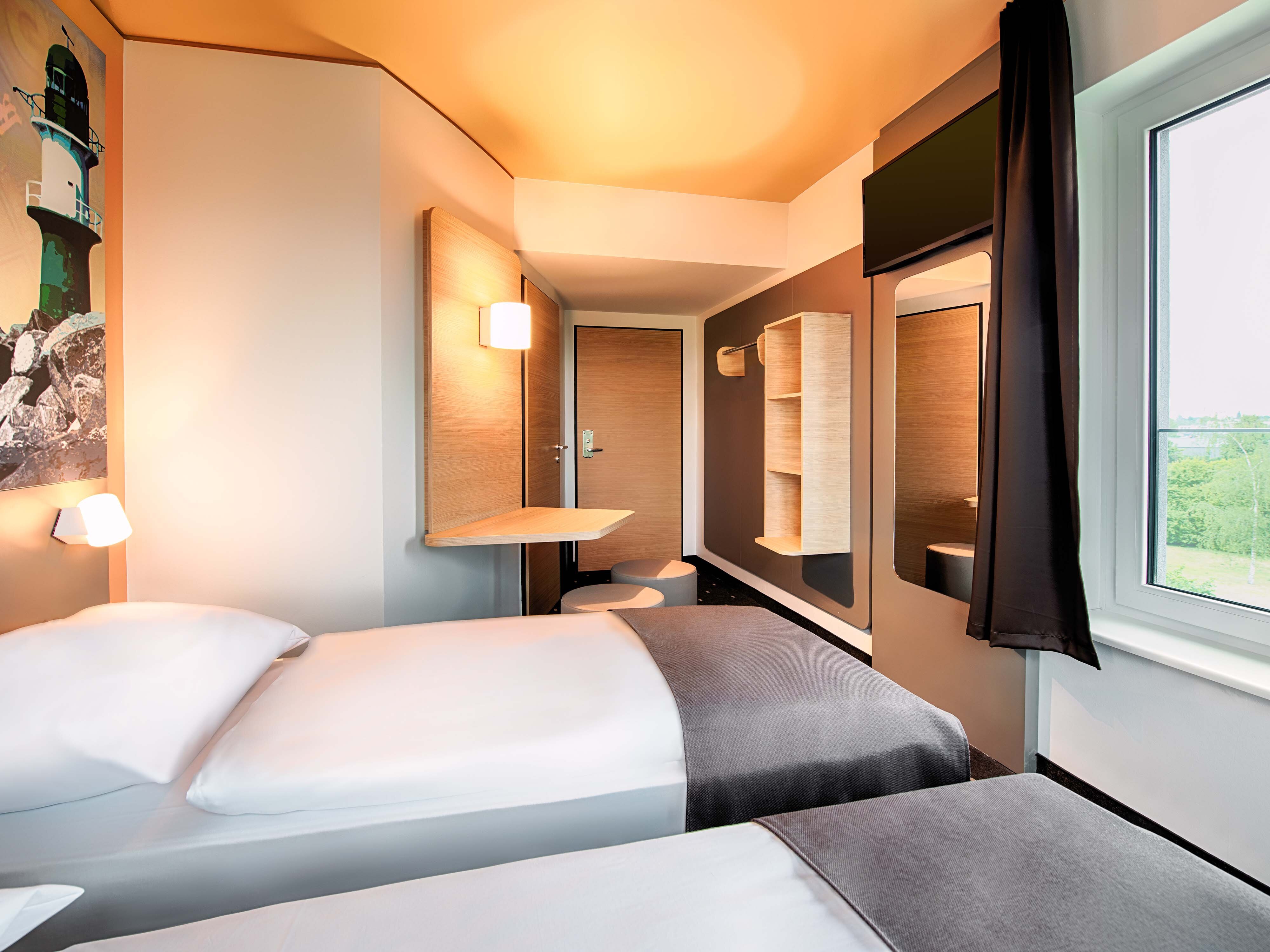 Bilder B&B HOTEL Rostock-Hafen