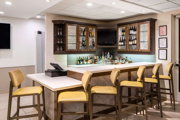 Images Hilton Garden Inn Bakersfield