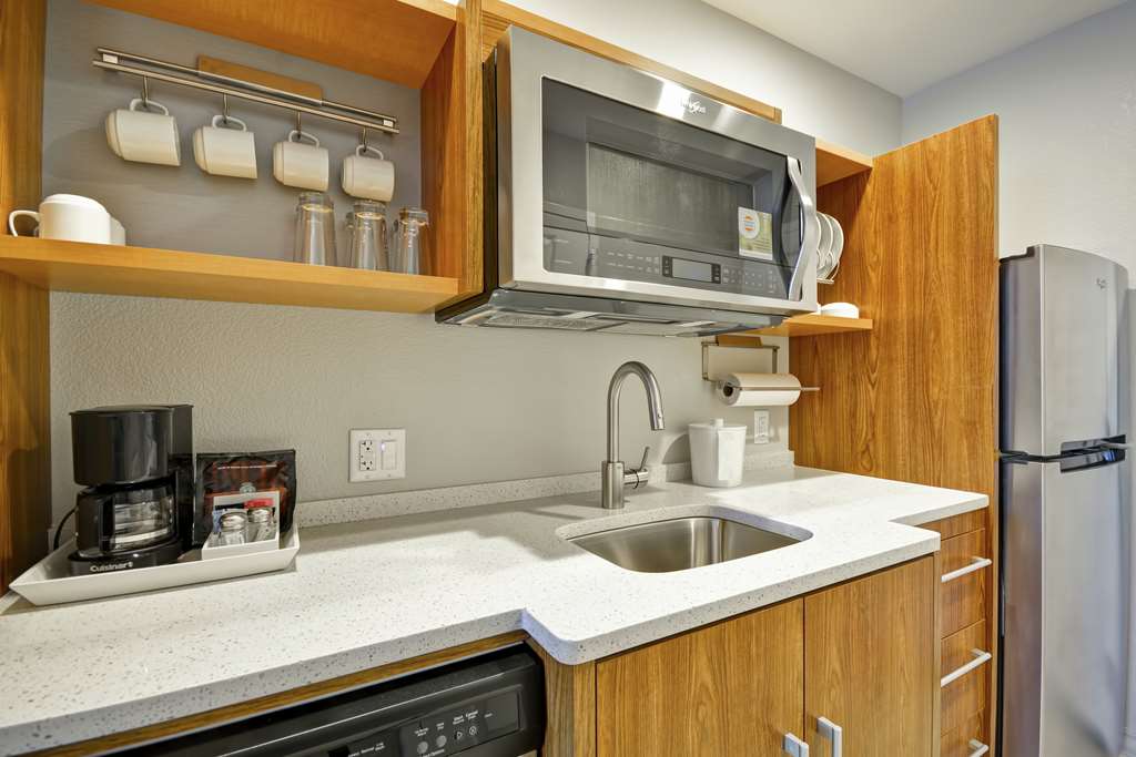 Guest room amenity Home2 Suites by Hilton Evansville Evansville (812)303-1200