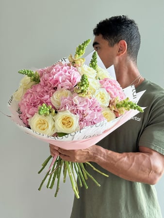 Images Novapetal NYC Flower Delivery