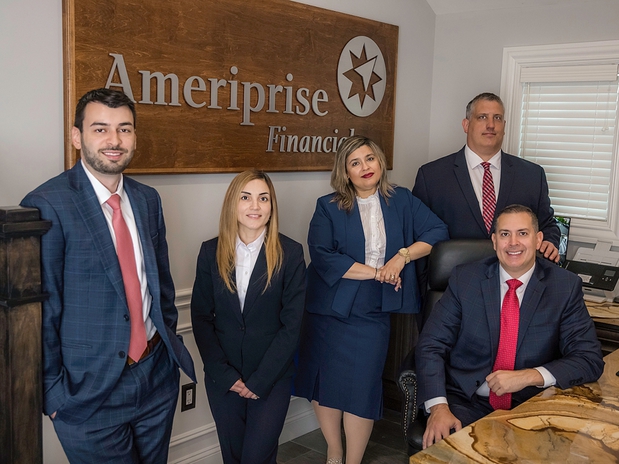 Images Arias & Partners Wealth Advisors - Ameriprise Financial Services, LLC