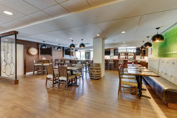 Images Holiday Inn Franklin - Cool Springs by IHG