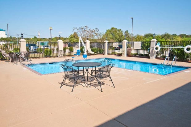 Images Hampton Inn Canton