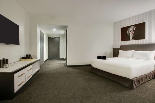 Images The Rose Hotel Chicago O’Hare, Tapestry Collection by Hilton