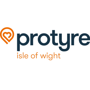 Island Tyres - Team Protyre Logo