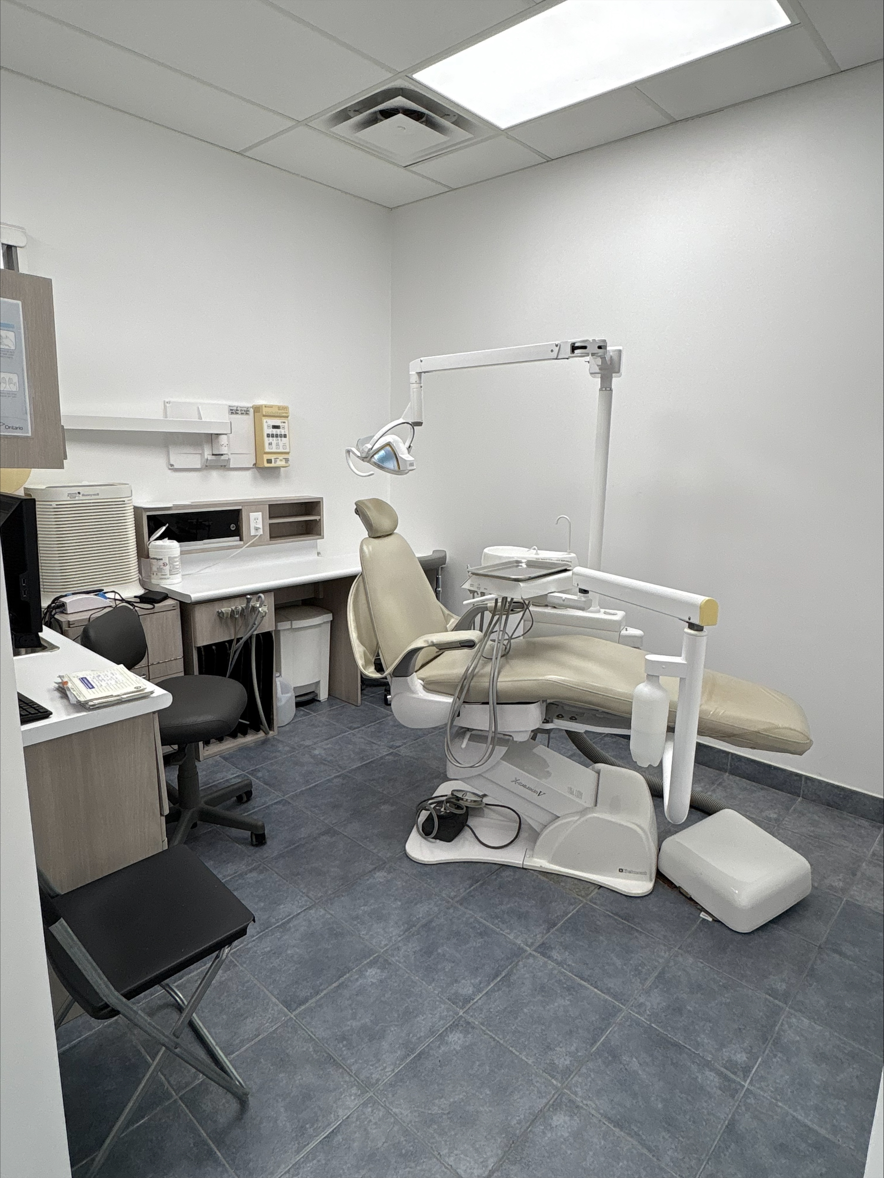 Images Dawson Dental - Brampton