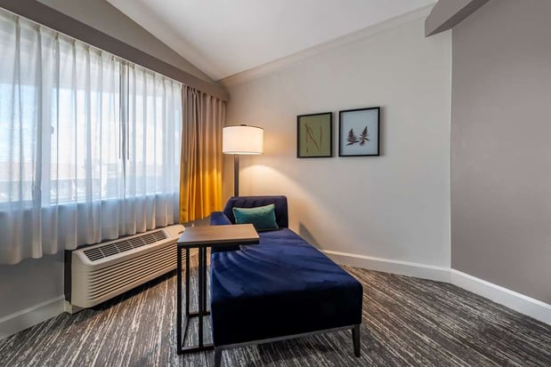 Images Best Western Premier Denver East