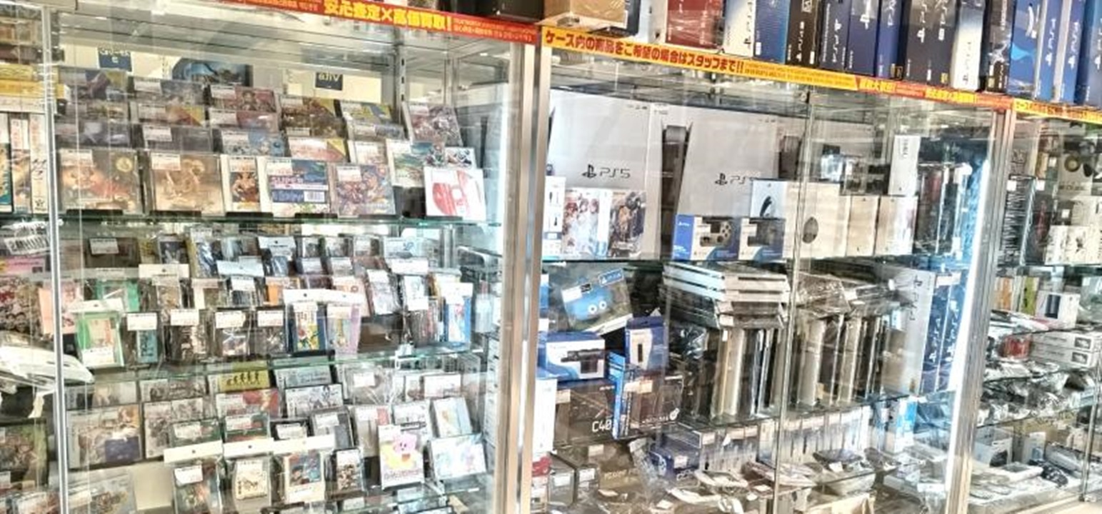 Images 駿河屋 マルイシティ横浜店