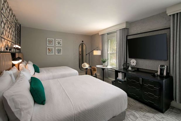 Images Hotel Virginia Santa Barbara, Tapestry Collection by Hilton