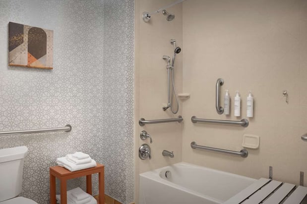 Images Hampton Inn & Suites Williston