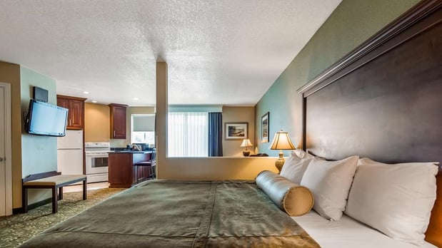 Images Best Western Salbasgeon Inn & Suites of Reedsport