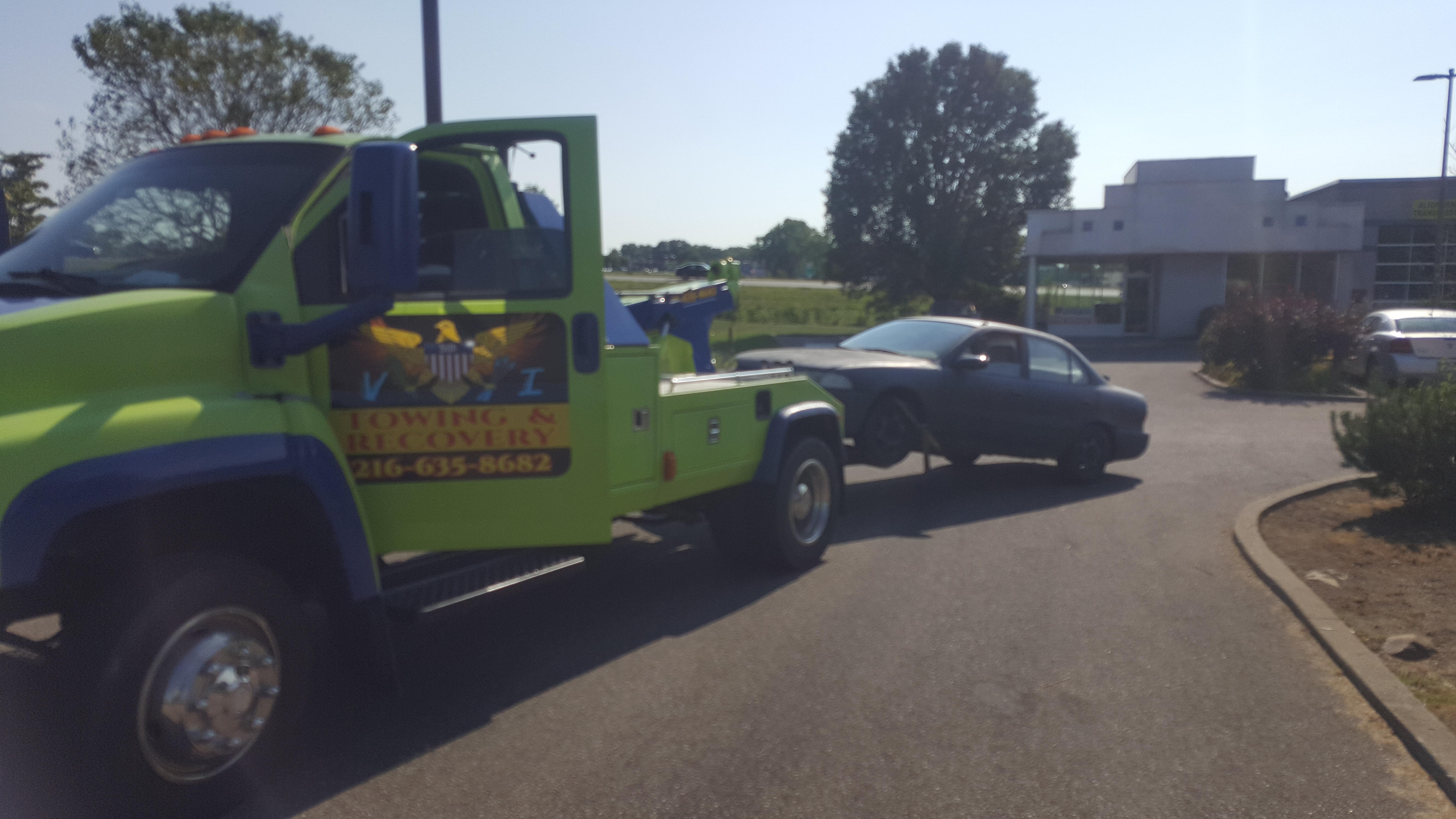 VI Towing & Recovery Inc Photo