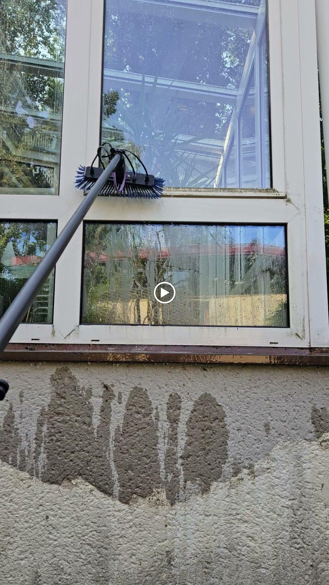 Reinigungs-Service Oldenburg DIE FENSTERPUTZER, Alexander-Giertz Straße 53 in Petershagen