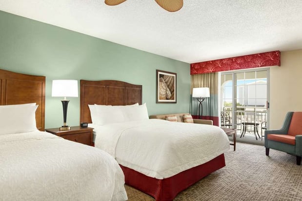 Images Hampton Inn & Suites Outer Banks/ Corolla