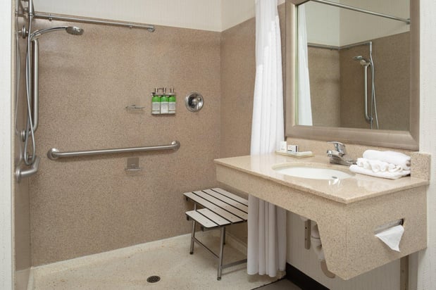 Images Holiday Inn & Suites Goodyear - West Phoenix Area by IHG