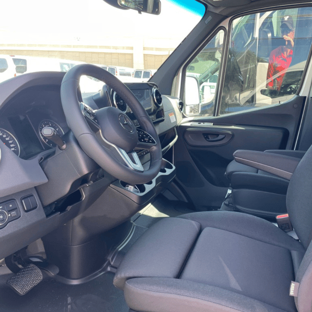 Images Carl's Van Rentals