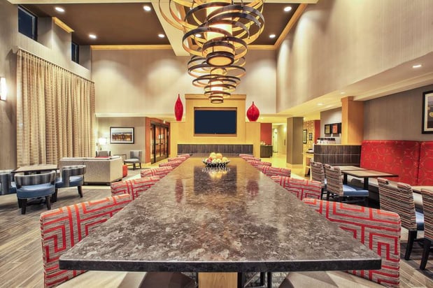 Images Hampton Inn & Suites Madison-West