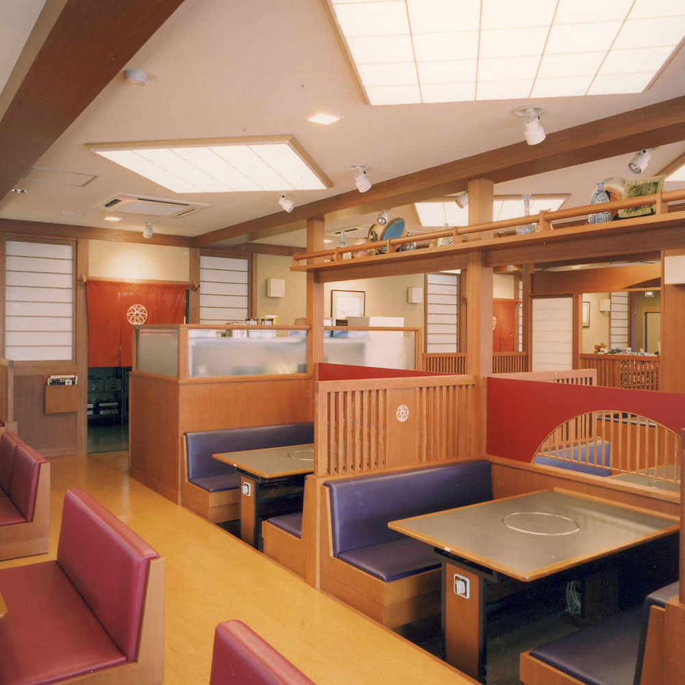 Images かごの屋 服部店