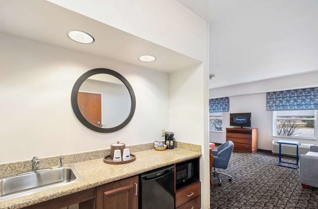 Images Hampton Inn & Suites Rockland