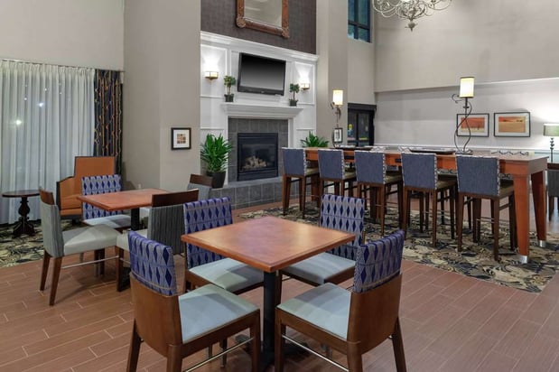 Images Hampton Inn & Suites Concord Charlotte