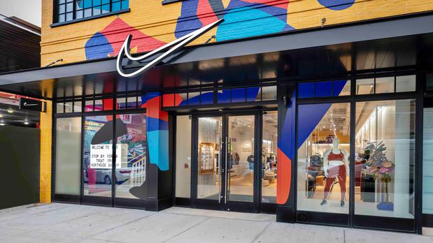 Images Nike Williamsburg