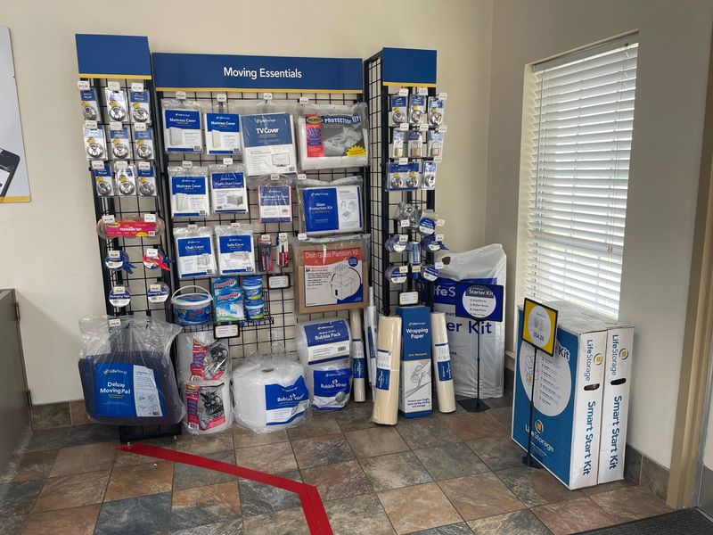 Life Storage - Bedford