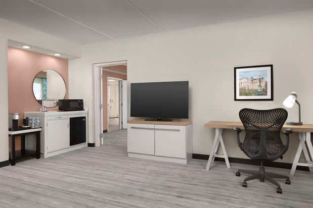 Images Hilton Garden Inn Raleigh Capital Blvd I-540