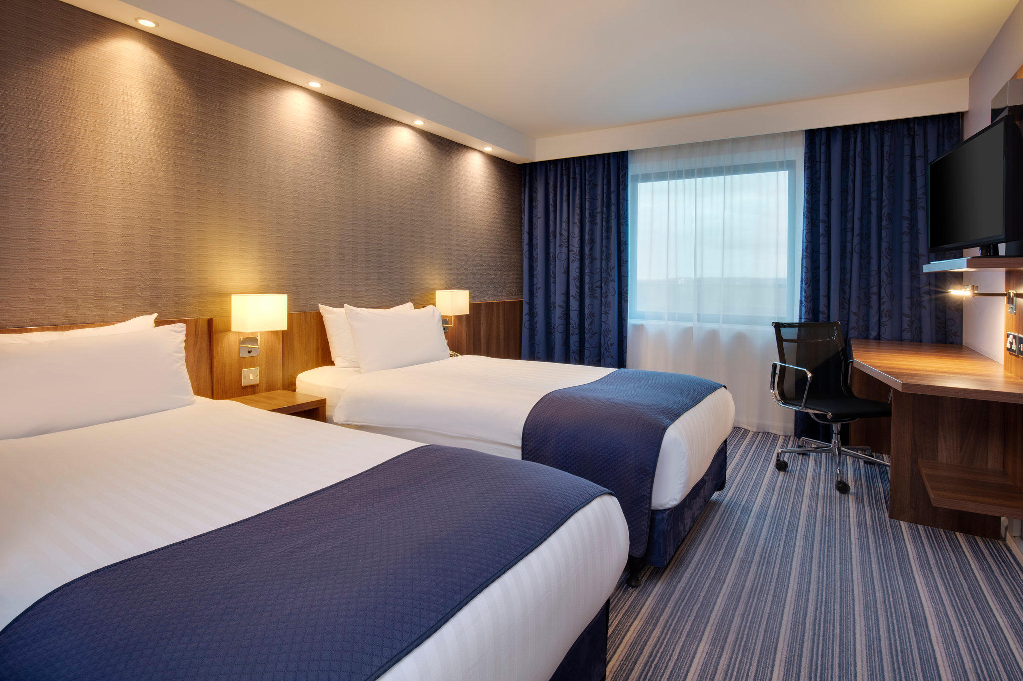 Images Holiday Inn Express London - Heathrow T5, an IHG Hotel