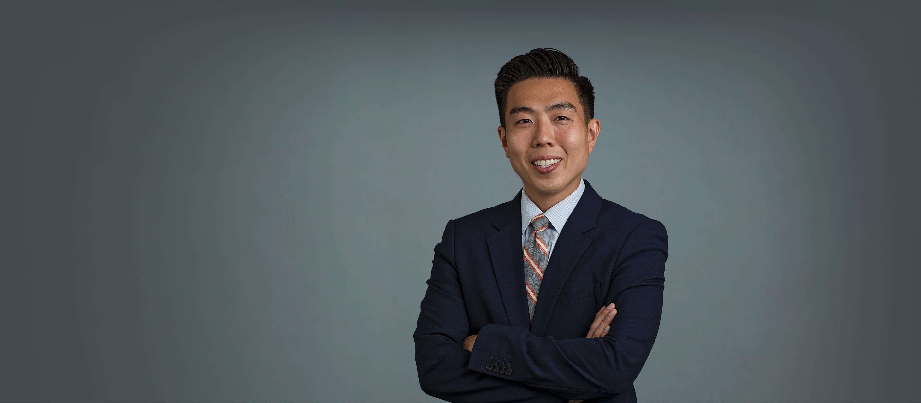 Simon J. Hong
