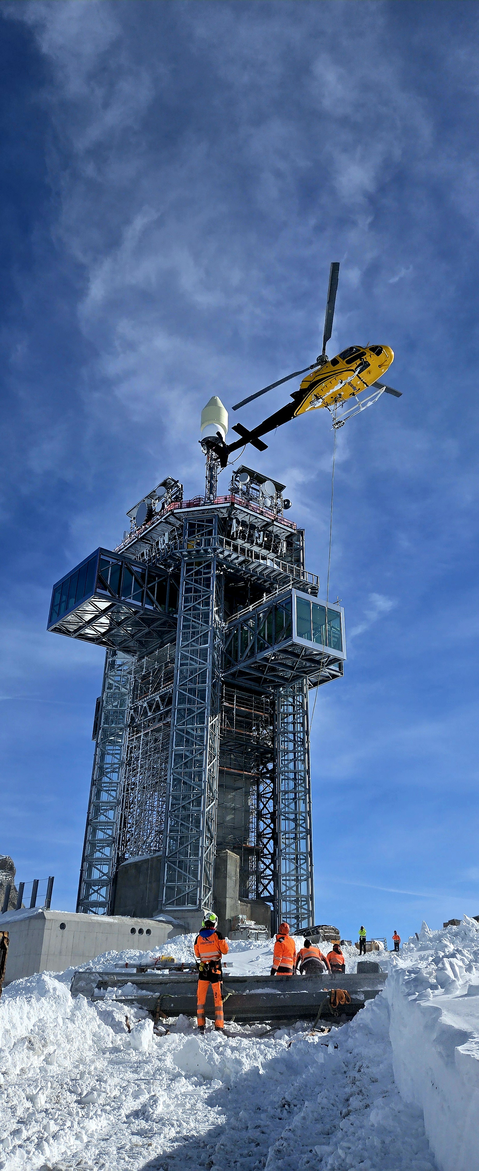 Bilder Alpinlift Helikopter AG