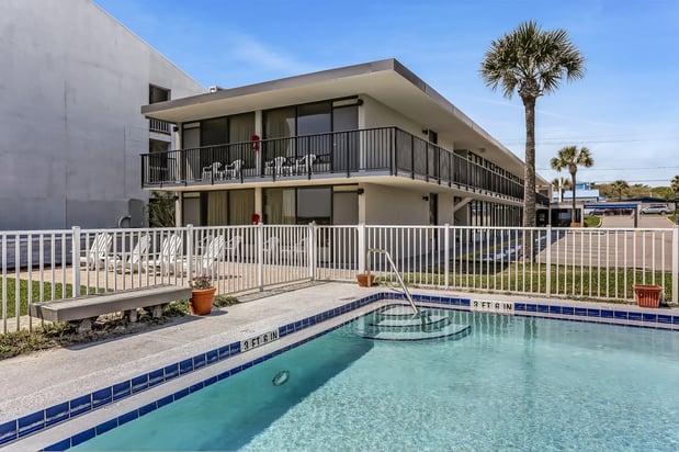 Images Beachside Motel