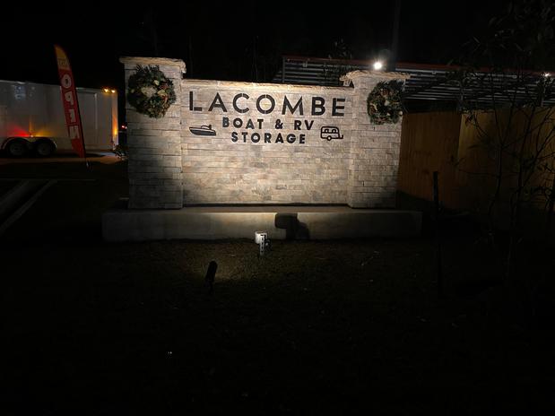 Images Lacombe Boat & RV Storage