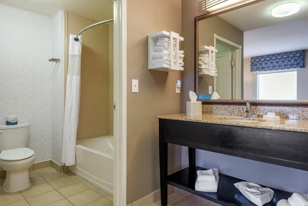 Images Hampton Inn Alamosa, CO