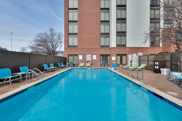Images Holiday Inn Express & Suites Irving Conv Ctr - Las Colinas by IHG
