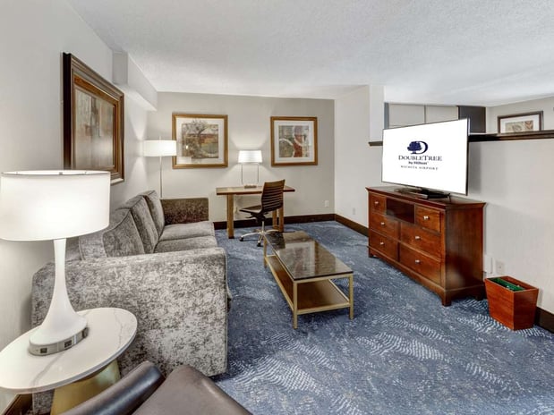 Images DoubleTree by Hilton Hotel Wichita Airport