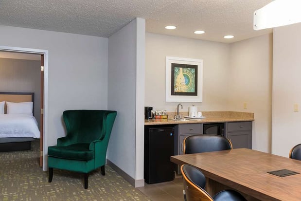 Images Hampton Inn & Suites East Lansing/Okemos