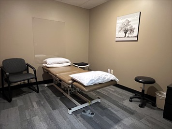 Images Select Physical Therapy - Lincoln - South 40th Street