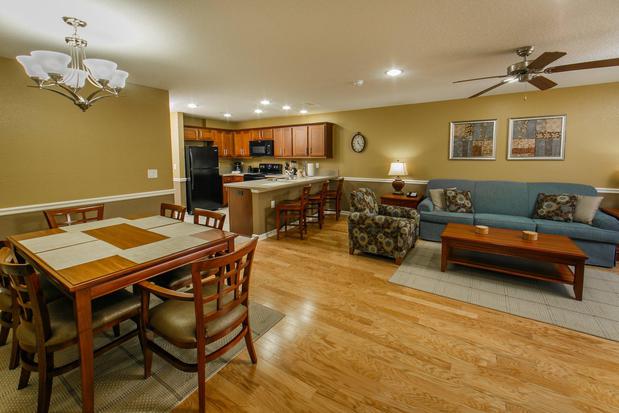Images Holiday Inn Club Vacations Orlando Breeze Resort