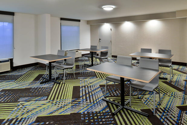 Images Holiday Inn Express Winston-Salem Medical Ctr Area by IHG