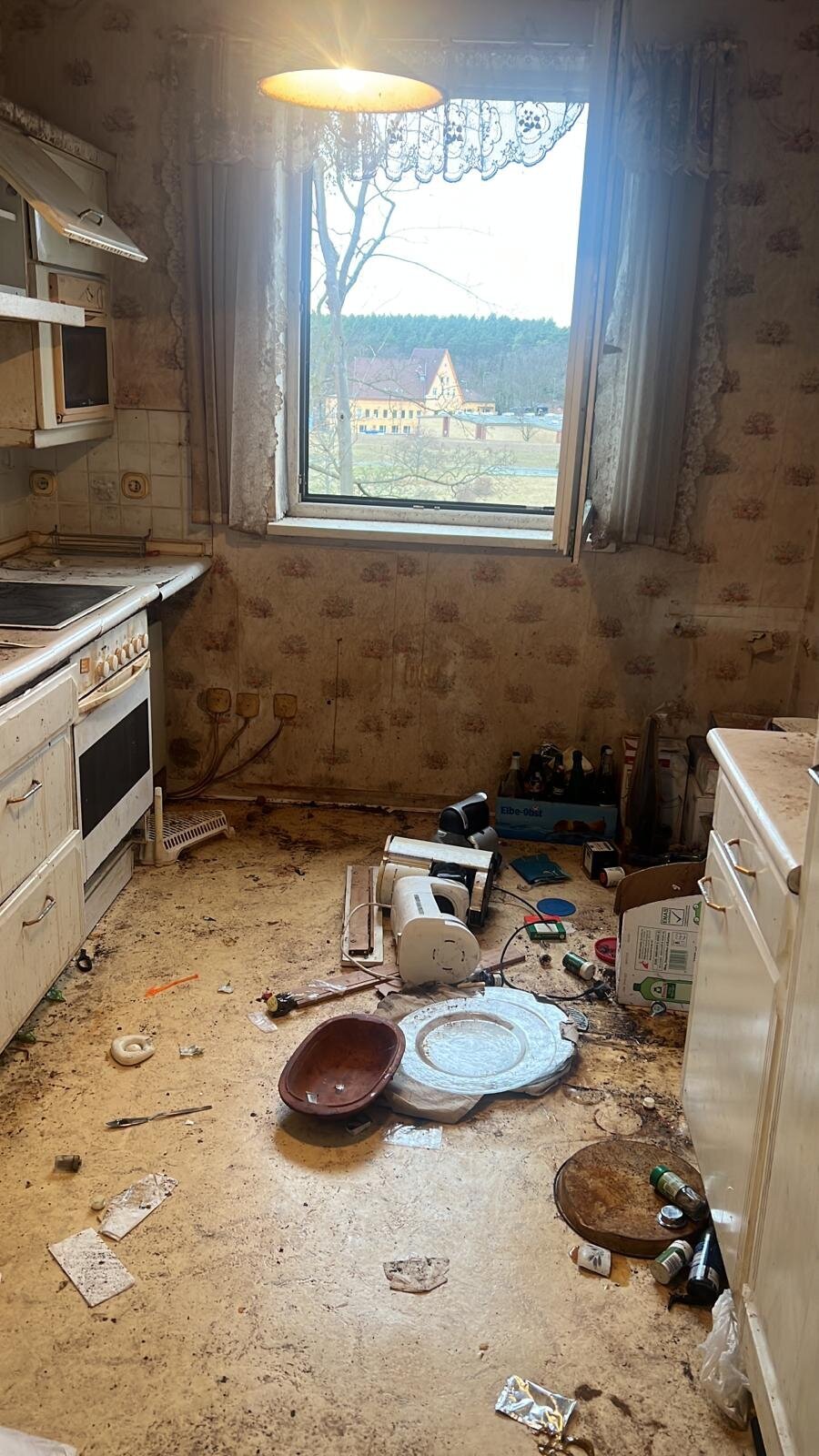 Besenreindienst Entrümpelung & Wohnungsauflösung in Berlin & Brandenburg, Pasewalker Straße 12 in Berlin