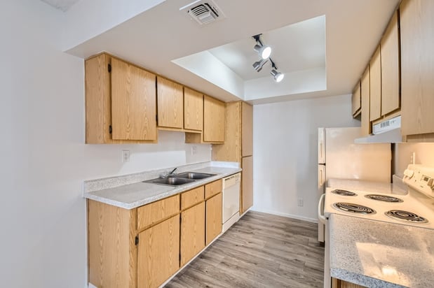 Images Rise at Estrella Park