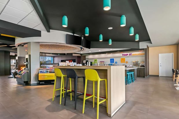 Images Tru by Hilton Rogers Bentonville