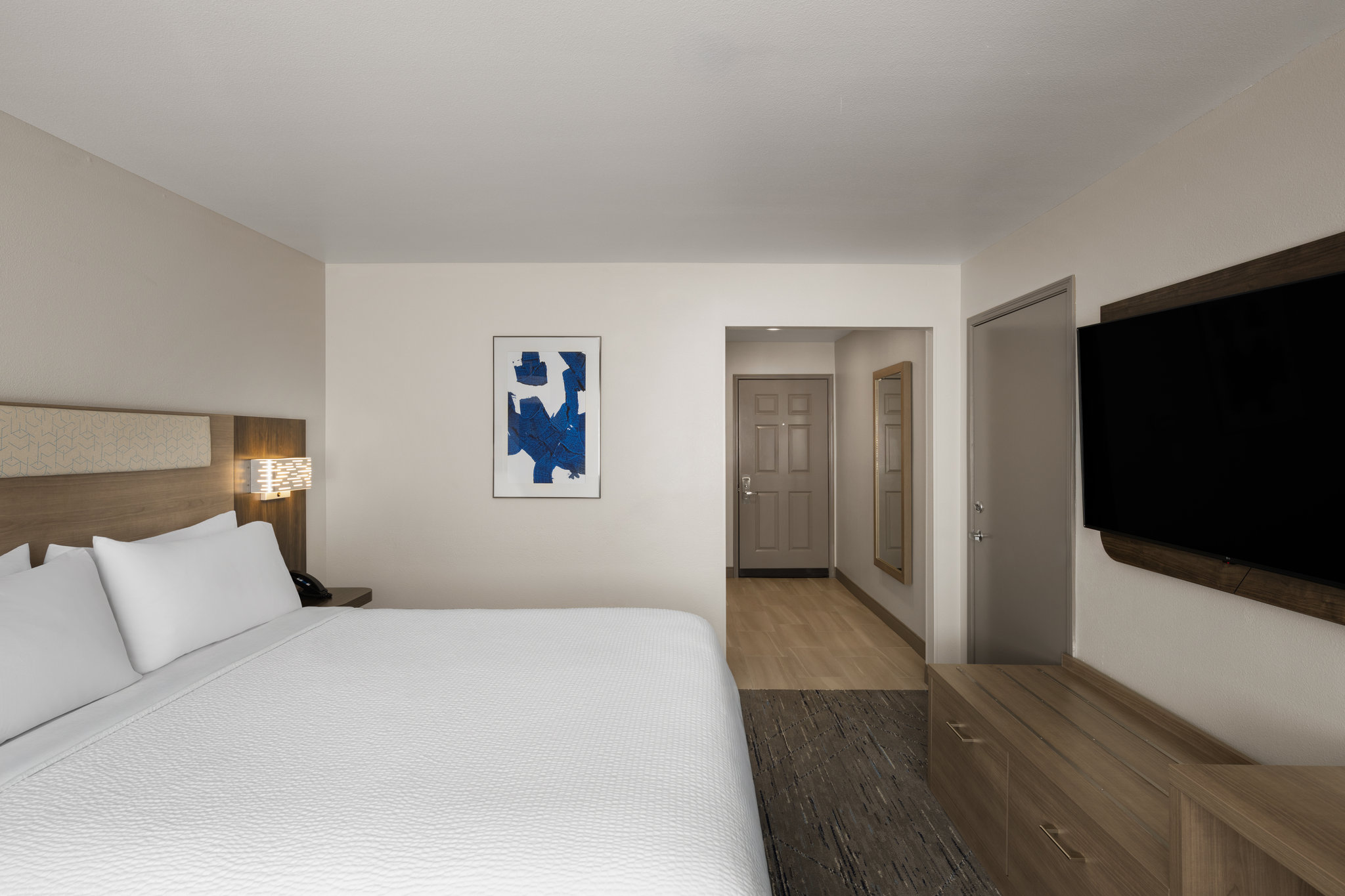 Holiday Inn Express & Suites Paso Robles by IHG Image