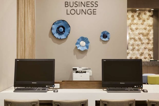 Images Embassy Suites by Hilton The Woodlands® at Hughes Landing