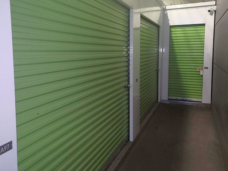 Images Extra Space Storage