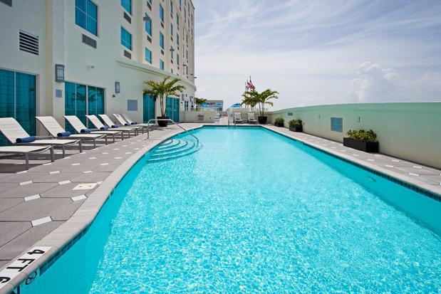 Images Crowne Plaza Ft. Lauderdale Airport/Cruise by IHG