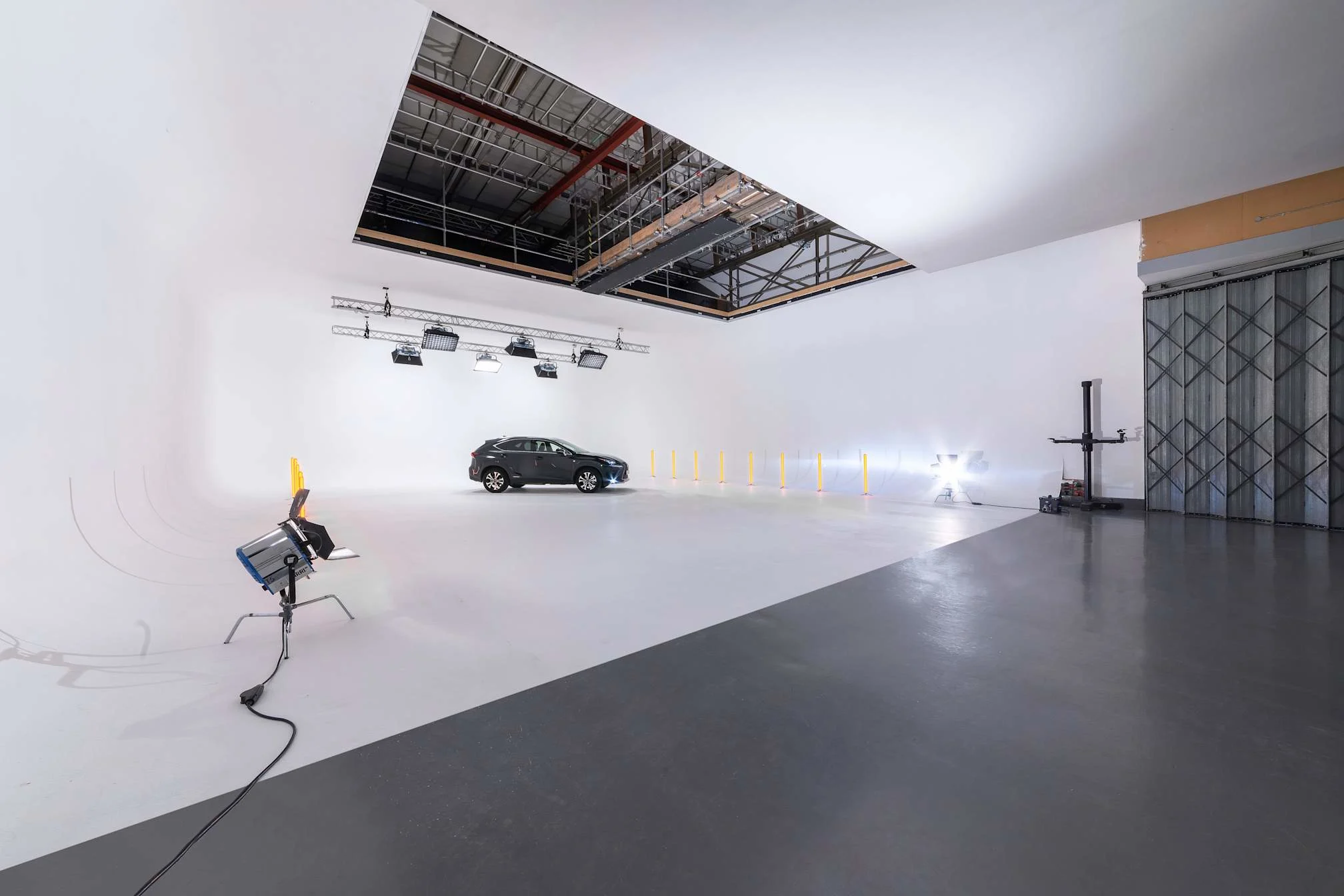 Images Malcolm Ryan Studios